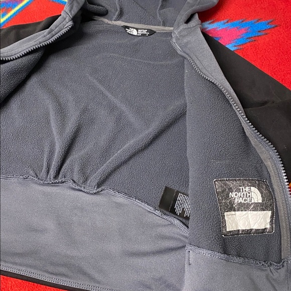 The North Face Black and Gray Flash Dry Hoodie SizeXS - Picture 6 of 8